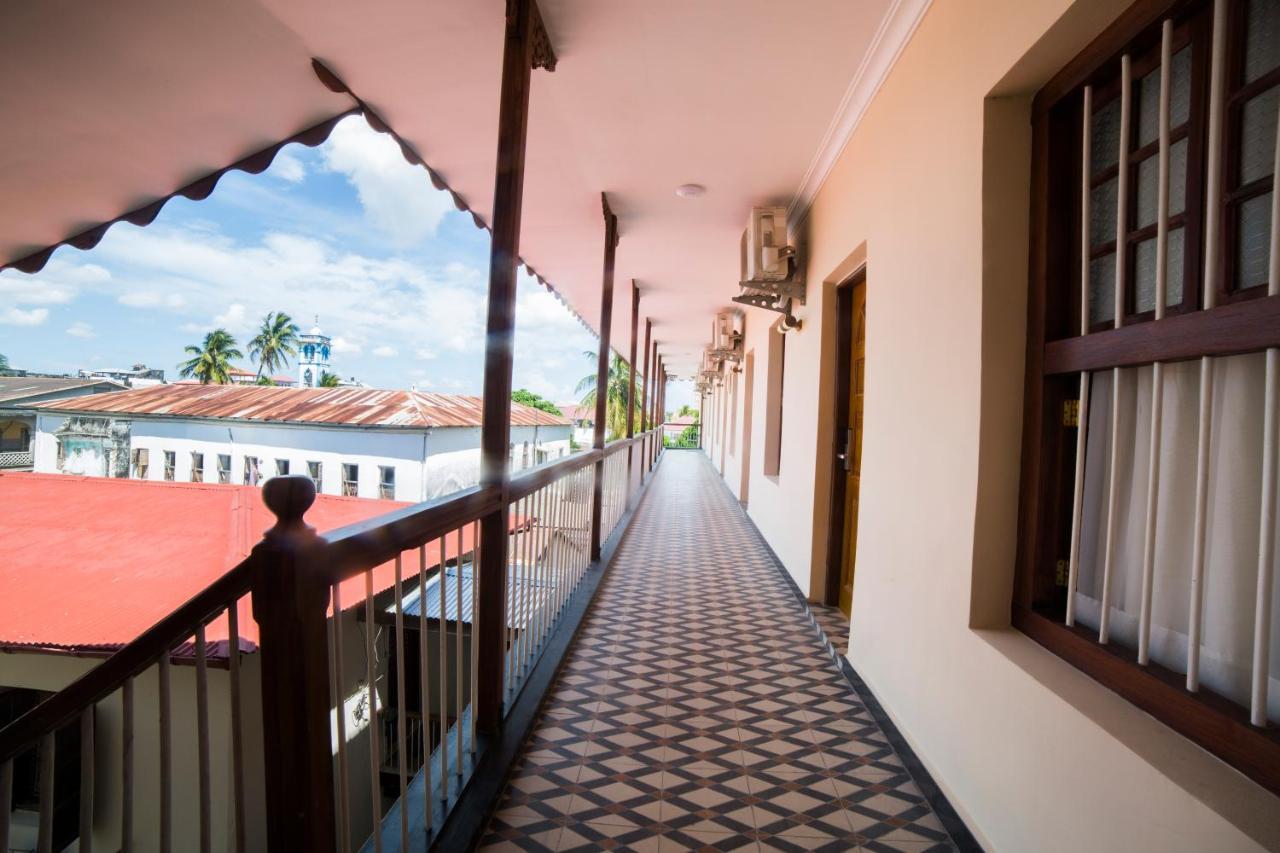 Antonio Garden Hotel Zanzibar 外观 照片