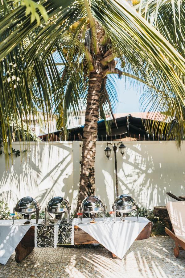 Antonio Garden Hotel Zanzibar 外观 照片